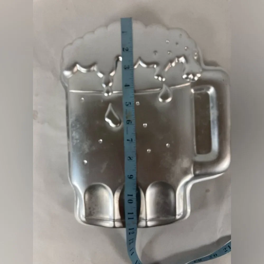 Vintage 1984 Wilton Beer Mug Cake Pan Cheer Lager Ale Aluminum Mold Celebrate